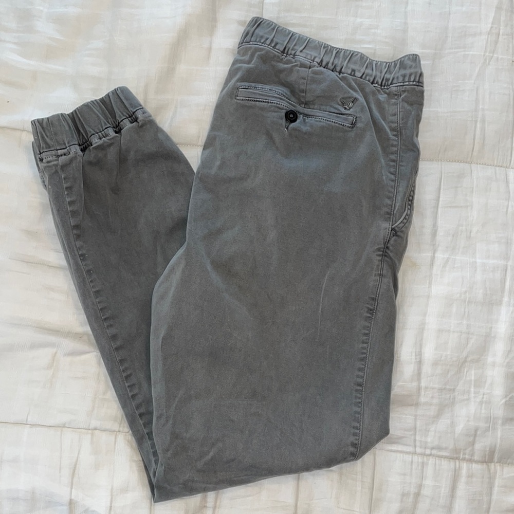 AE Joggers